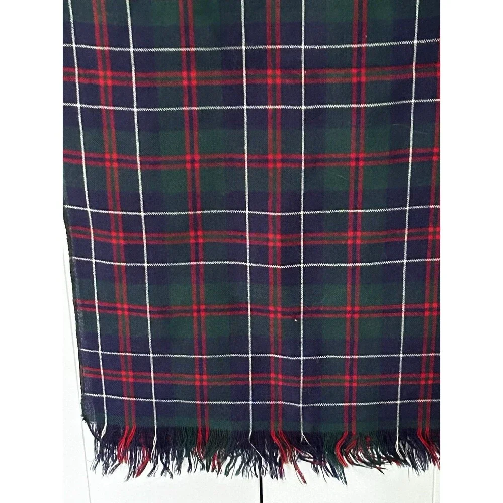 Vintage Lochcarron Machardy Plaid Scarf 100% New Wool Made in Scotland Preppy